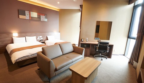 Family Twin Room