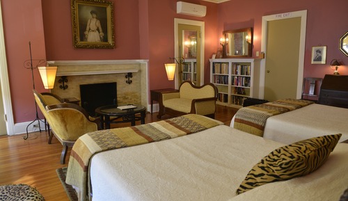 Room, 2 Double Beds, Private Bathroom