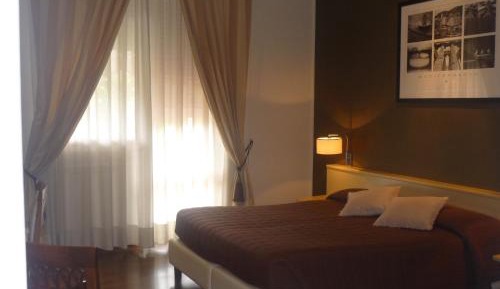Classic Double Room with Balcony