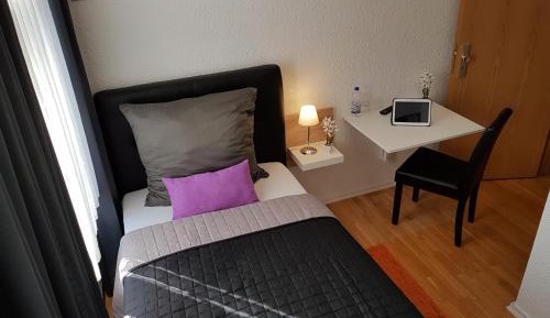 Economy Single Room