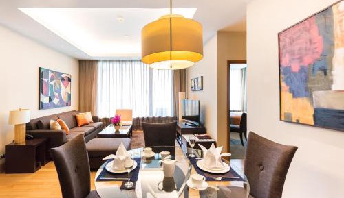 Deluxe Two-Bedroom Apartment