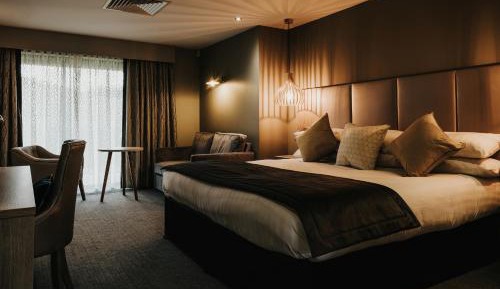 Double/Twin Luxury Suite