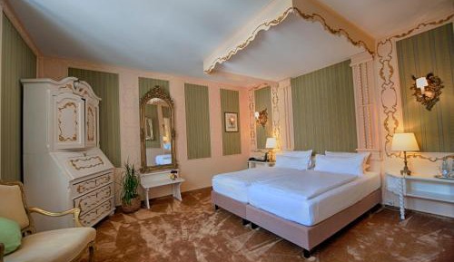 Komfort-Doppelzimmer im historischen Teil