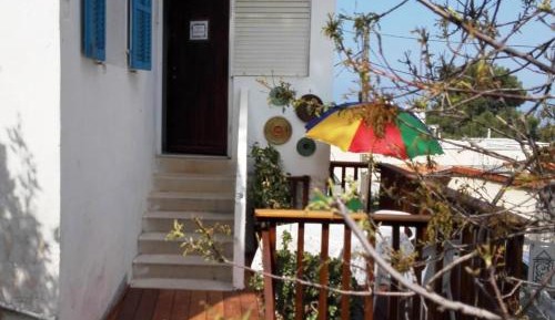 Studio Apartment with Sea View