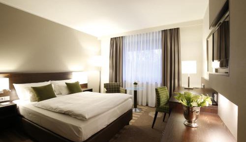 Einzelzimmer mit französischem Bett