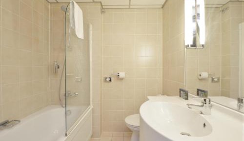 Triple Room with Bath