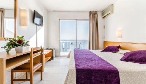 Superior Twin Room with Sea View