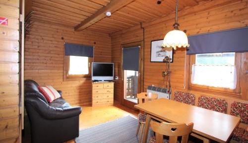 Six-Bedroom Holiday Home