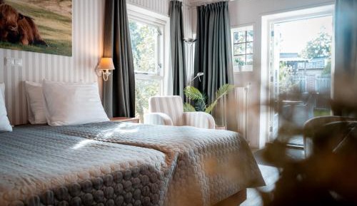 Superior Twin Room with Garden View