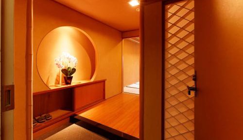 Japanese-Style Room