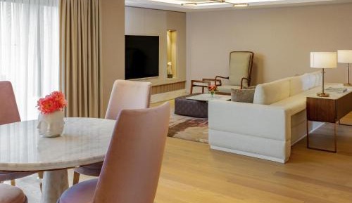 Presidential Suite