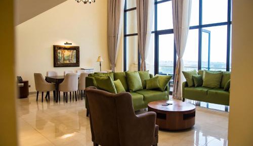 Four-Bedroom Penthouse Apartment