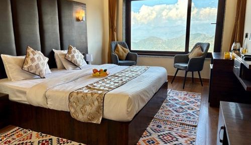 King Room with Mountain View