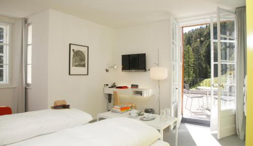 Comfort Double Room South