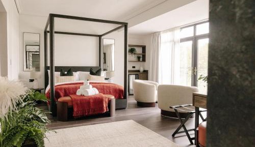 Suite with Balcony