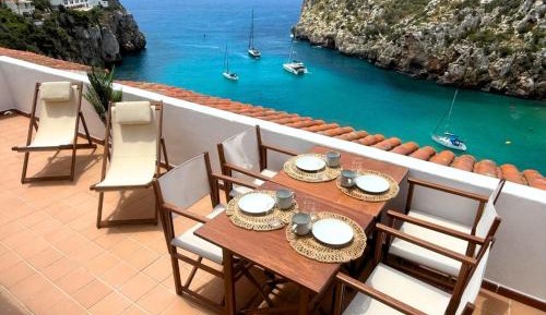 Two-Bedroom Apartment with Sea View