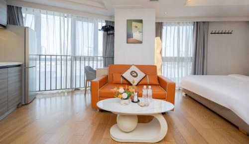 Queen Suite