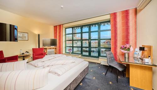 Deluxe Single Room with Balcony