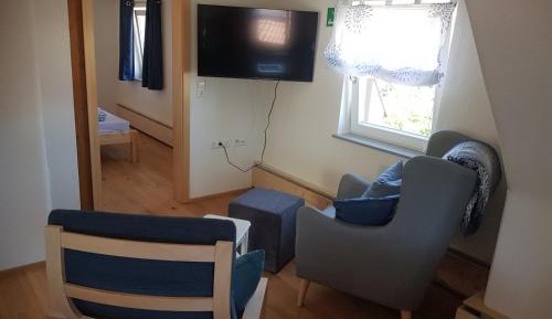 One-Bedroom Apartment with View