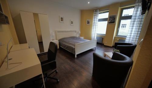 Apartment (2 Adults)