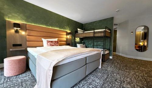 Premium Quadruple Room