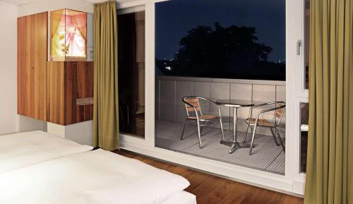 Junior King Suite - Top Floor