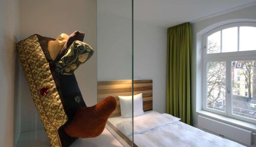 Economy Single Room with Courtyard Shower Only