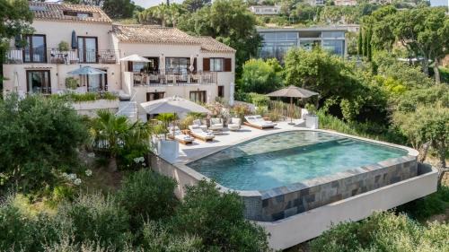 Executive Room with Terrace and Sea View