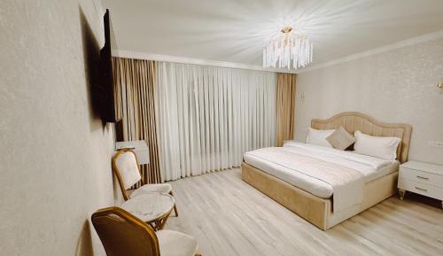 Standard Double Suite