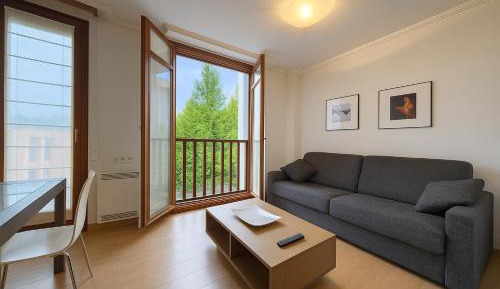 Apartment (2 Adults)