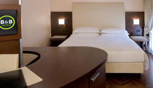 Room #8546408