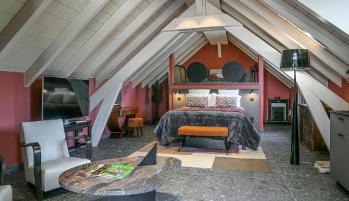 Deluxe Double Room with Bath