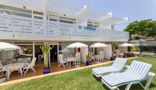 One-Bedroom Apartment with Garden View