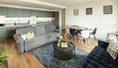 Three-Bedroom Premium Apartment