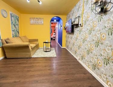 Room #1474960701