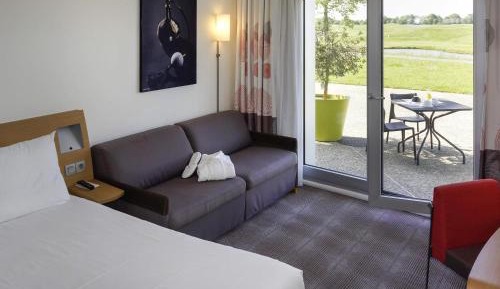 Deluxe Double Room with Golf View