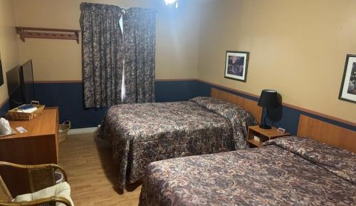 Double Room with Shared Toilet