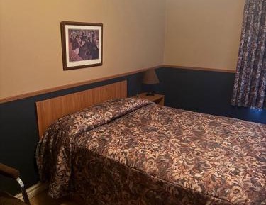 Double Room with Shared Bathroom