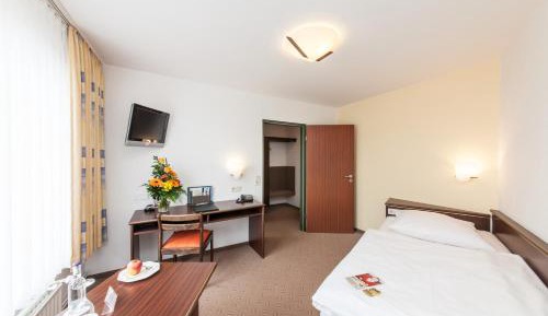 Economy Single Room