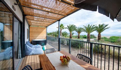 Bungalow with Sea View