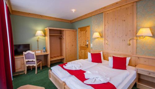 Comfort Triple Room in the castle