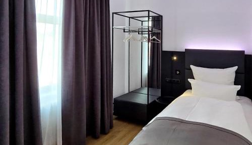 Superior Single Room