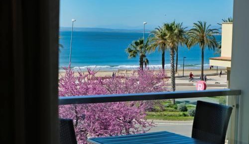 Double or Twin Room with Partial Sea View
