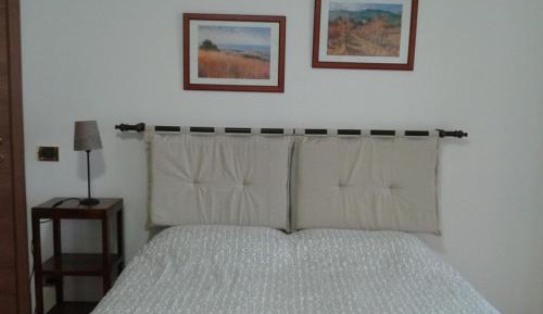 Deluxe Double Room (2 Adults + 1 Child)