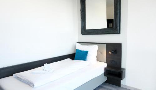 Business Single Room