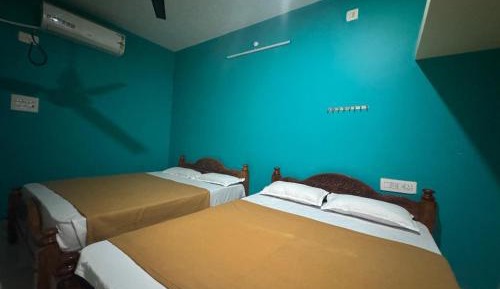 Deluxe Queen Room with Two Queen Beds