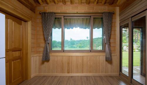 Double Room 2
