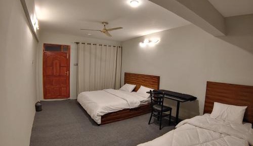 Luxury Triple Room