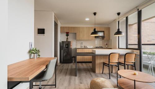 One-Bedroom Apartment