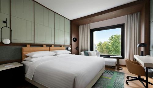 Executive King Room